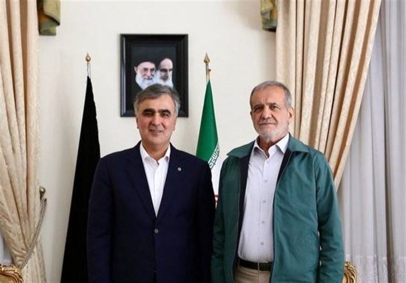 پزشکیان فرزین