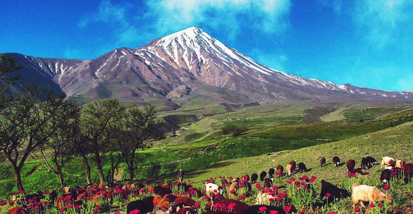 موانع جغرافیایی و هویت زبان فارسی